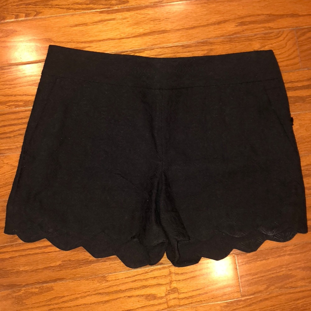 Loft black scalloped shorts